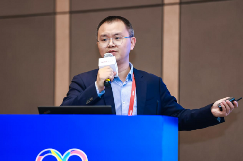 易倍体育网站：华为亮相CHIMA2024携手共筑健康中国创新基座(图12)