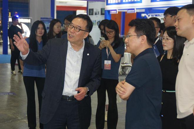 Emc易倍体育：2024新型智慧城市建设成果博览会技术论坛在广州成功召开(图27)