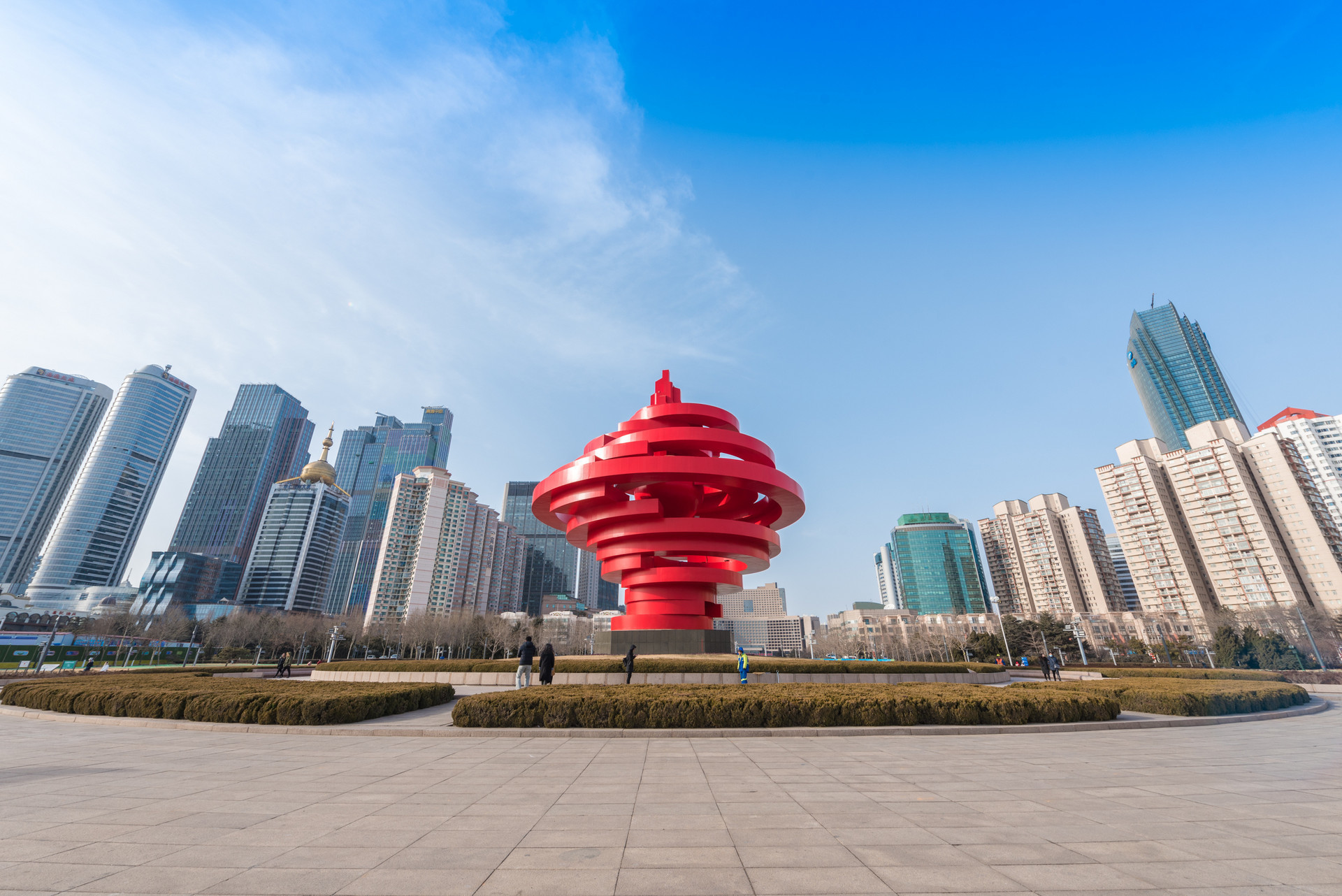 Emc易倍体育：深化数据赋能2024新型智慧城市发展创新大会在青举办(图1)