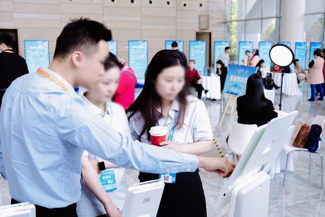 AI赋能大健康共创健康新未来—2025年世界大博览会(图3)