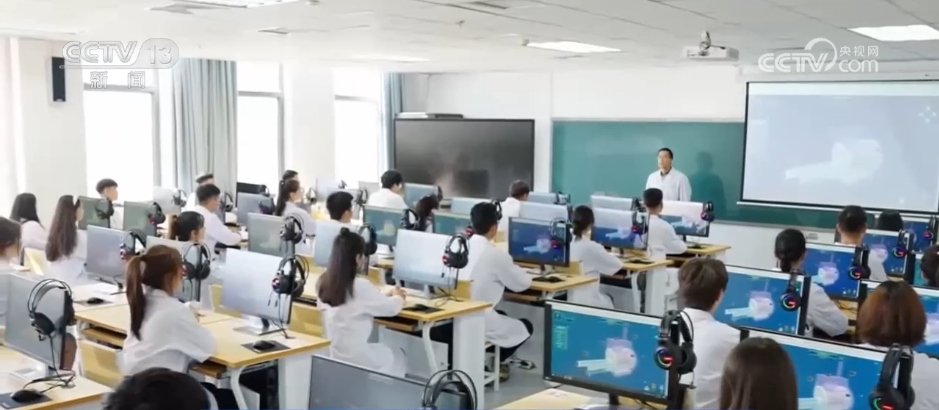 Emc易倍体育：一线调研从“瓦特”到“比特”的变化见证“东数西算”绿色奇迹(图7)