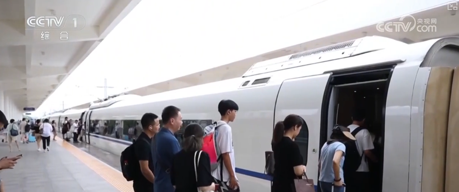 AI赋能、新潮业态集聚、交通顺畅！从蓝图到实景现代化人民城市图景徐徐铺展(图20)