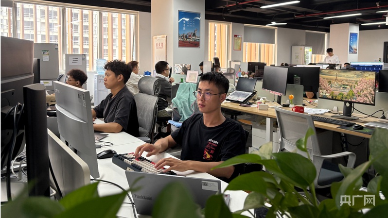 民营经济新观察︱数字引擎发力让建筑施工更“透明”(图1)