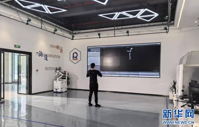 强信心·走进百企|解码福州新区“机器人医生摇篮”建设密码(图2)