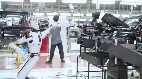 中国第一具身大模型获21亿元融资银河通用机器人估值突破200亿(图2)