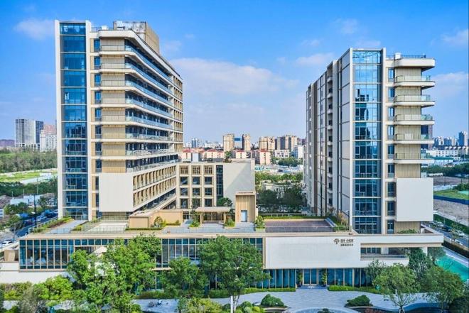 易倍体育网站:上海普陀年轻态智慧康养社区【国华合悦家】重新定义都市康养!(图1)