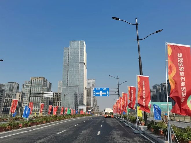 四川省总部企业风采华体科技:点亮智慧城市引领绿色未来(图5)