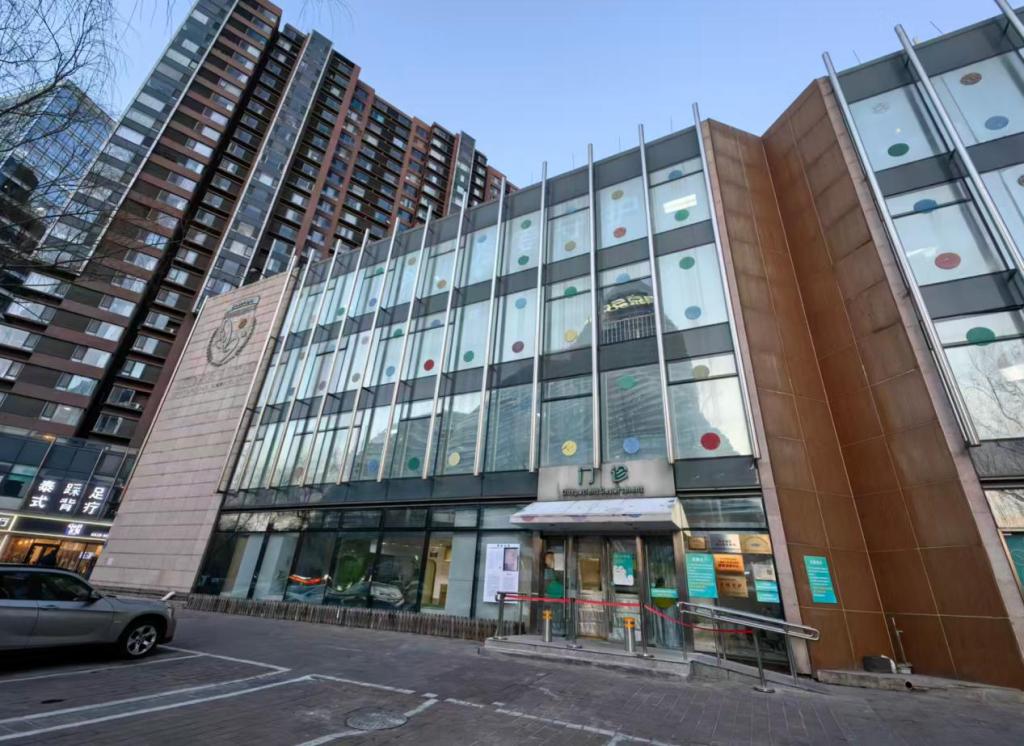 易倍体育网站：嫣然医院欠租风波背后：“情怀”如何持久？(图1)