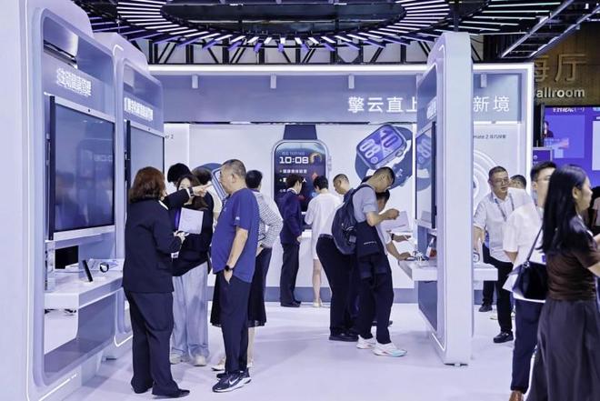 易倍体育网站：从监测到预警：擎云智慧医疗-健康表方案构建主动健康管理新范本(图3)