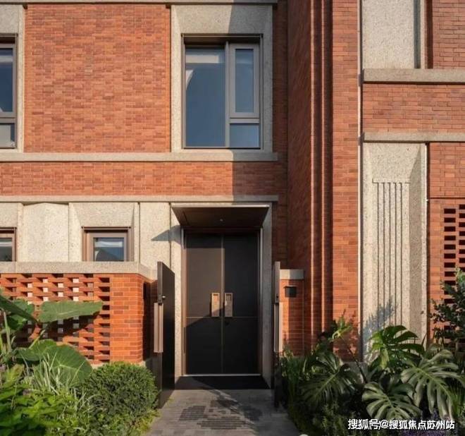 Emc易倍体育：☄瑞安翠湖滨江售楼处发布：滨江生态奢宅敬献城市层峰名仕(图4)