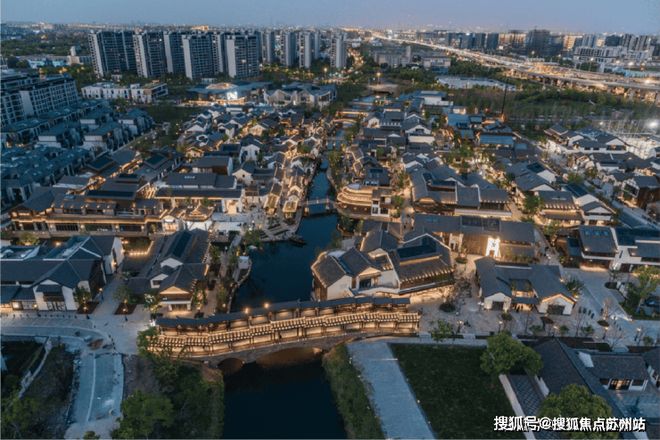 Emc易倍体育：☄瑞安翠湖滨江售楼处发布：滨江生态奢宅敬献城市层峰名仕(图3)